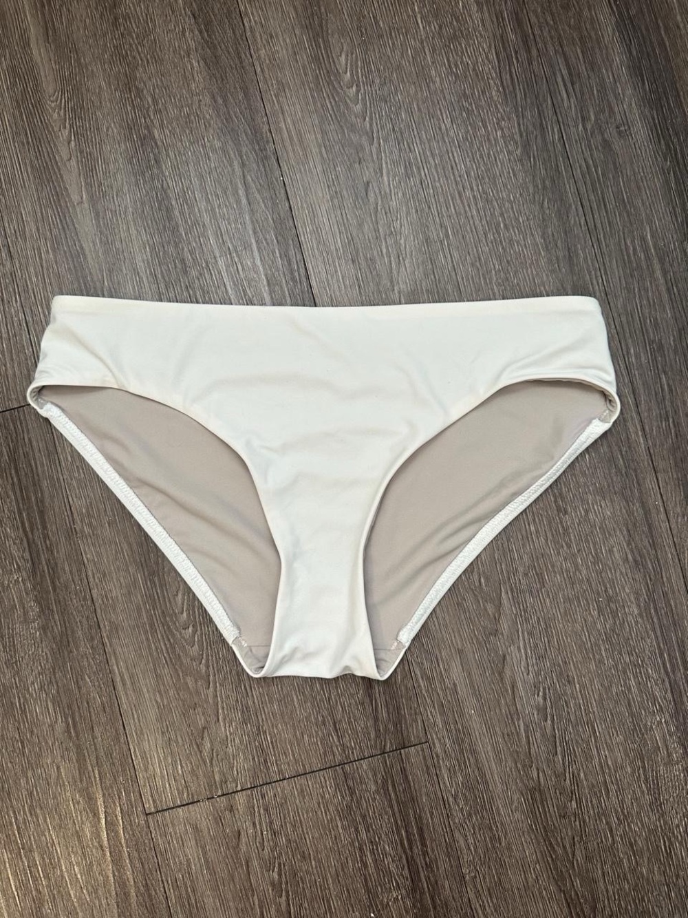 Lululemon White Bikini Swim Bottoms Size 4